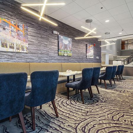 Holiday Inn Chicago Nw Crystal Lk Conv Ctr By Ihg Crystal Lake Esterno foto