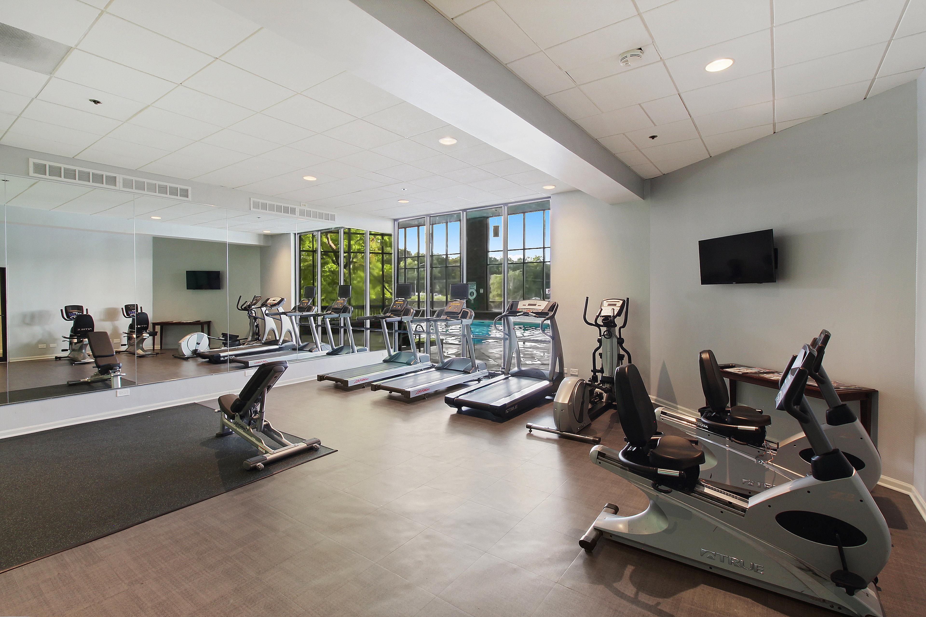 Holiday Inn Chicago Nw Crystal Lk Conv Ctr By Ihg Crystal Lake Esterno foto