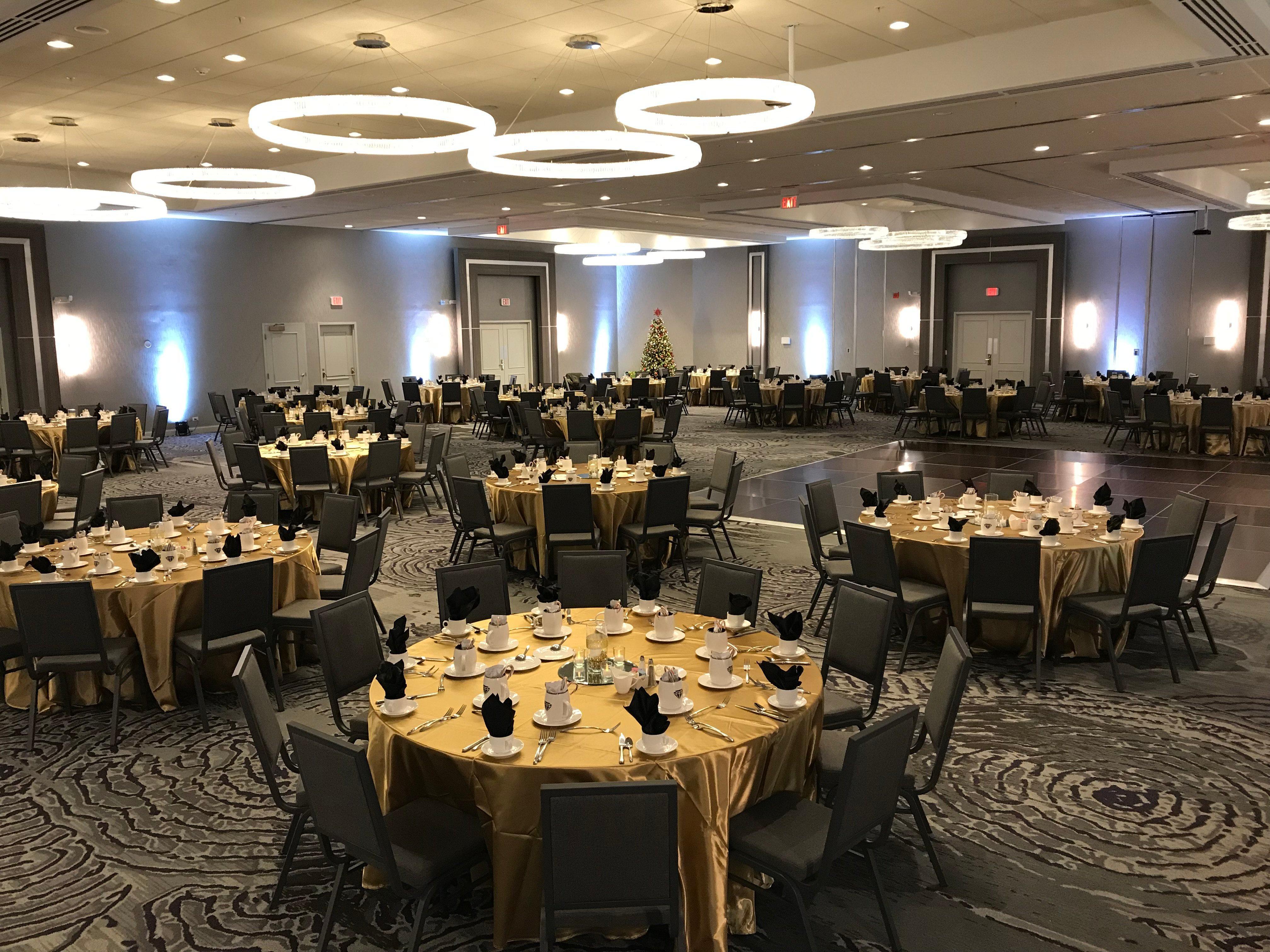 Holiday Inn Chicago Nw Crystal Lk Conv Ctr By Ihg Crystal Lake Esterno foto