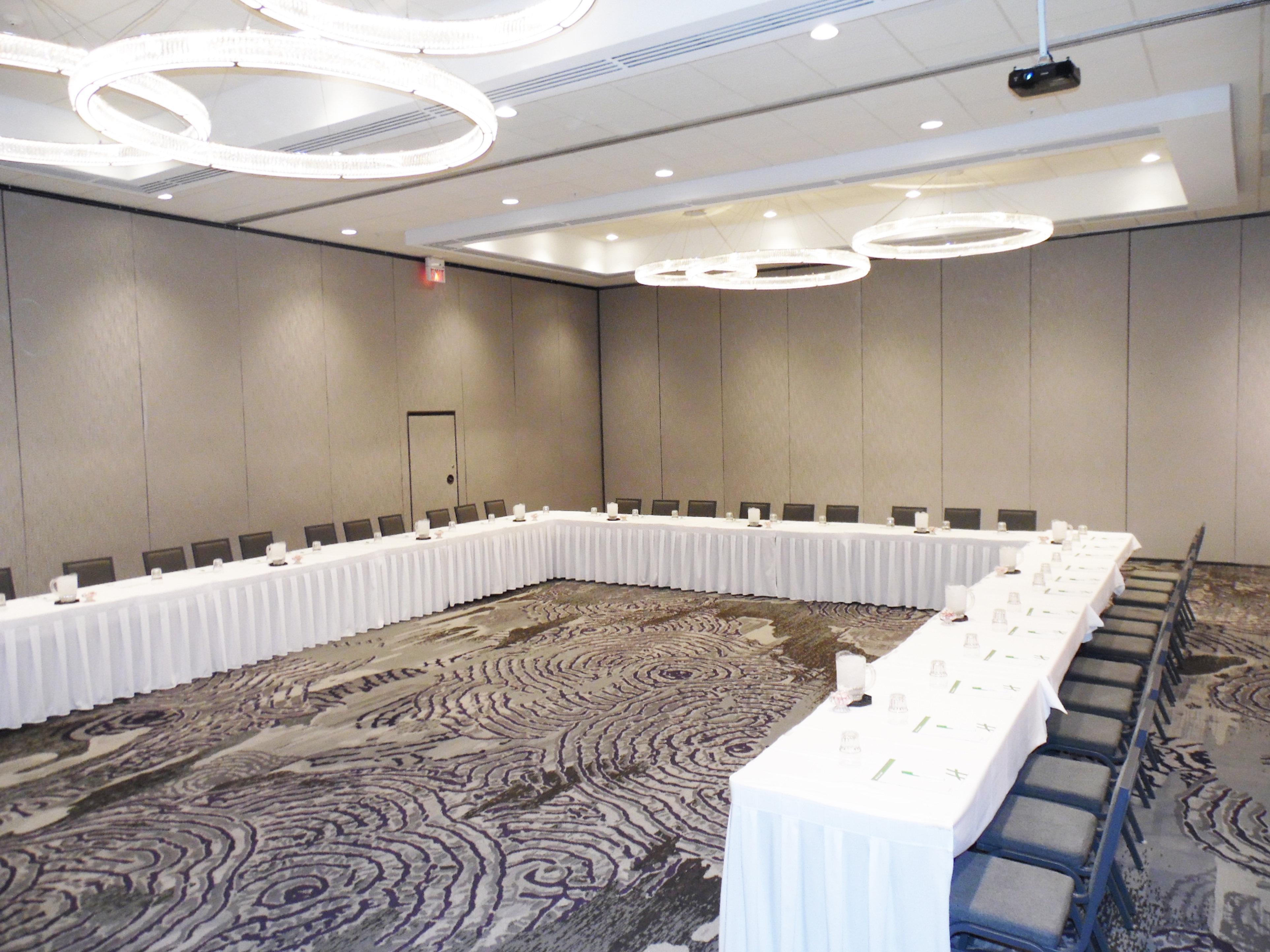 Holiday Inn Chicago Nw Crystal Lk Conv Ctr By Ihg Crystal Lake Esterno foto